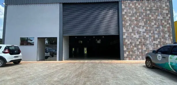 Galpão/Depósito/Armazém para venda ou aluguel, 750m² no Fernão Dias, Igarapé