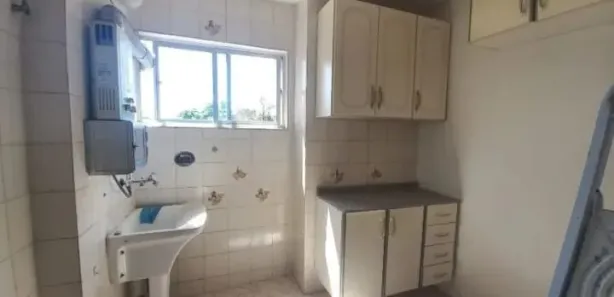 Apartamento com 2 Quartos para alugar, 50m² no Tanque, Rio de Janeiro