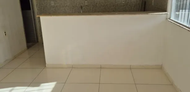 Casa com 2 Quartos para alugar, 100m² no Centro, Camaçari