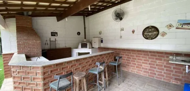 Fazenda/Sítio com 4 Quartos à venda, 780m² no Chácara dos Junqueiras, Carapicuíba