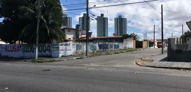 Lote/Terreno para alugar, 1000m² no Ponta Negra, Natal
