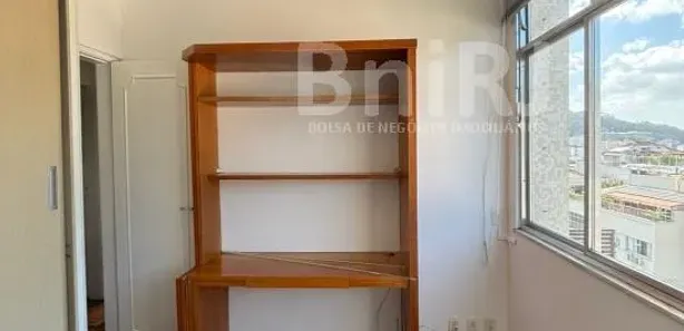 Apartamento com 3 Quartos para alugar, 85m² no Laranjeiras, Rio de Janeiro