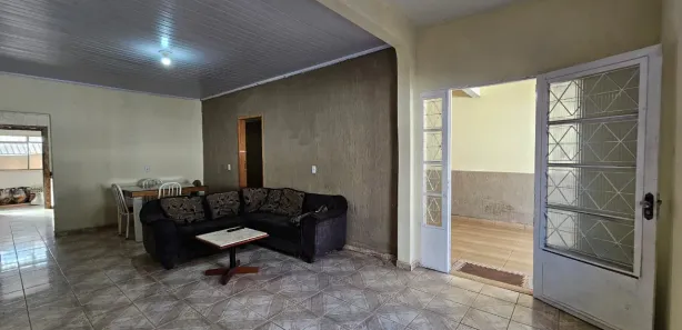 Casa com 3 Quartos à venda, 200m² no Arapoanga, Brasília