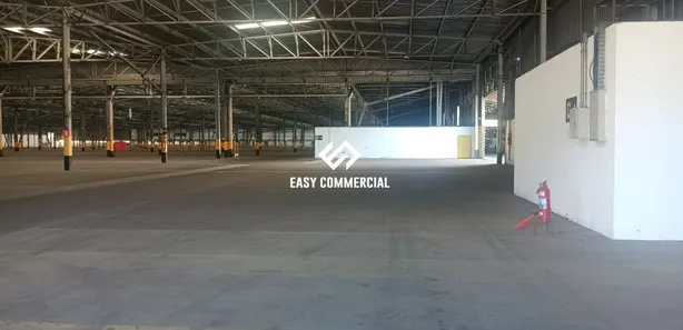 Galpão/Depósito/Armazém para alugar, 5000m² no Universitário, Belo Horizonte