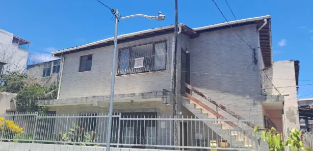 Casa com 3 Quartos à venda, 60m² no São Caetano, Salvador