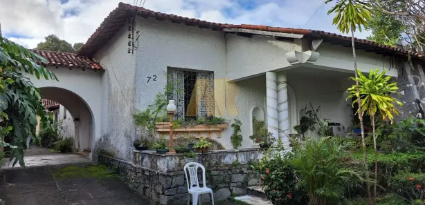 Casa com 3 Quartos à venda, 297m² no Farol, Maceió