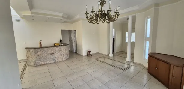 Casa de Condomínio com 4 Quartos para alugar, 380m² no Vila Costa, Taubaté