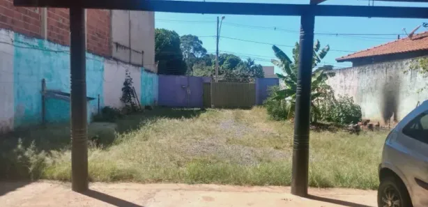 Casa com 2 Quartos à venda, 550m² no Vila São José, Brasília