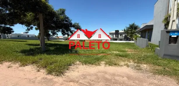 Lote/Terreno à venda, 448m² no CONDOMÍNIO NINHO VERDE II, Pardinho