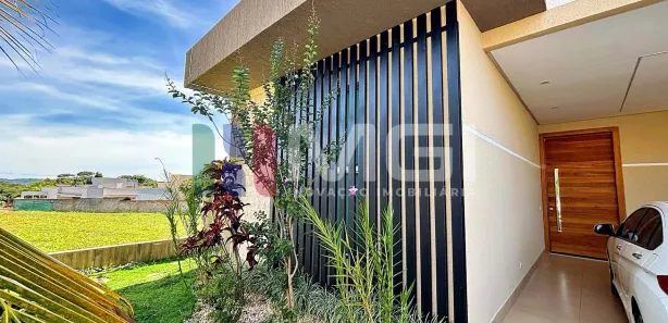 Casa de Condomínio com 3 Quartos para venda ou aluguel, 190m² no Residencial Condomínio Jardim Veneza, Senador Canedo