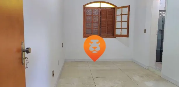 Imóvel Comercial com 2 Quartos para alugar, 70m² no Santa Tereza, Belo Horizonte