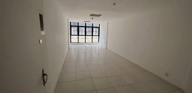 Sala Comercial para alugar, 66m² no Asa Sul, Brasília