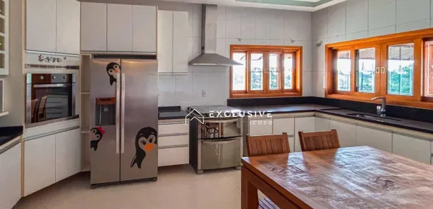 Casa de Condomínio com 4 Quartos à venda, 502m² no Residencial Santa Helena, Caçapava