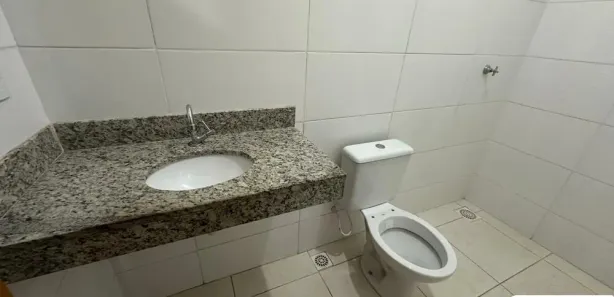 Casa de Condomínio com 4 Quartos para alugar, 200m² no Capuava, Goiânia