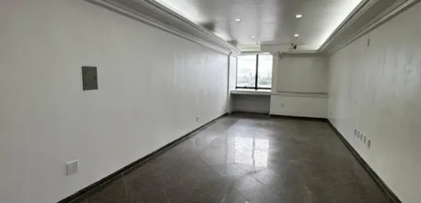 Sala Comercial à venda, 84m² no Nossa Senhora das Graças, Manaus