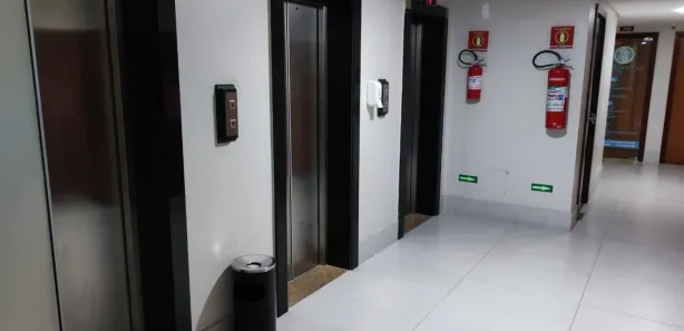 Sala Comercial à venda, 29m² no Pituba, Salvador