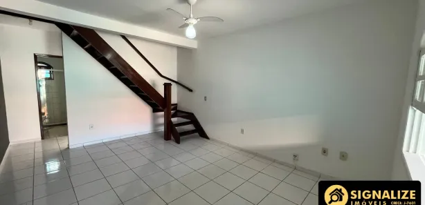 Casa com 2 Quartos para alugar, 80m² no Portinho, Cabo Frio