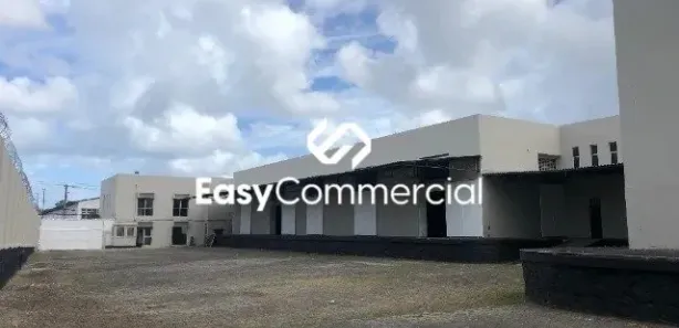 Galpão/Depósito/Armazém para venda ou aluguel, 1663m² no Porto Seco Pirajá, Salvador