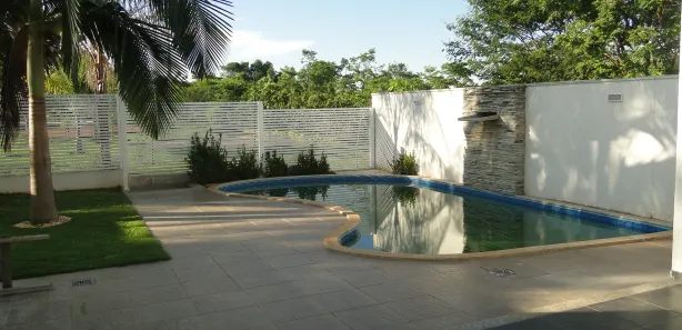 Casa de Condomínio com 4 Quartos para alugar, 390m² no Loteamento Portal do Sol II, Goiânia