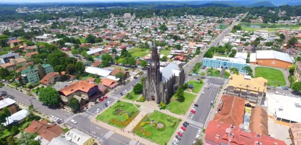 Ponto Comercial à venda, 49m² no Quinta da Serra, Canela