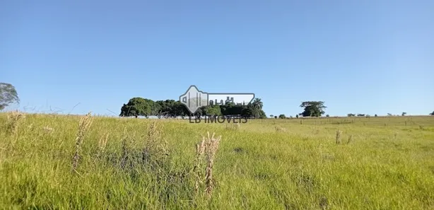 Fazenda/Sítio com 2 Quartos à venda, 80m² no Centro, Avaí
