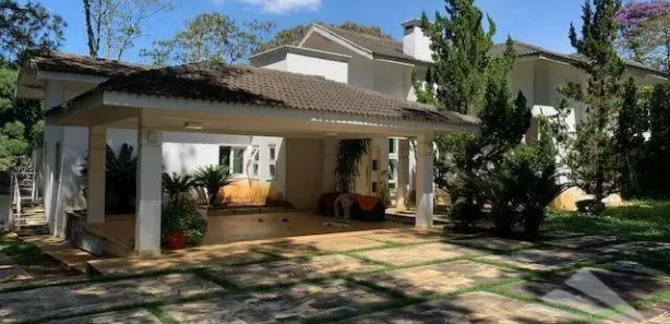 Casa de Condomínio com 3 Quartos para alugar, 650m² no Chácaras Cataguá, Taubaté