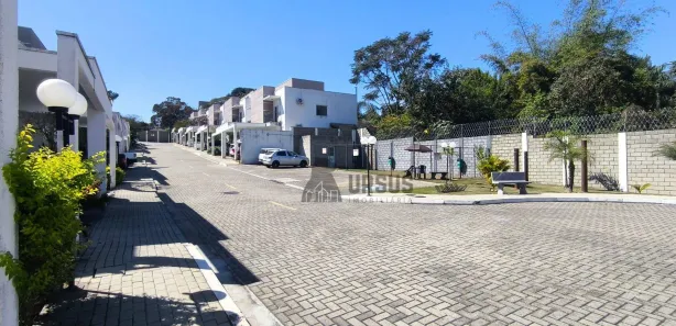 Casa de Condomínio com 3 Quartos à venda, 120m² no Vila Areao, Taubaté