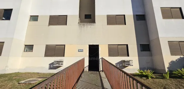 Apartamento com 2 Quartos para alugar, 53m² no Alto da Colina, Londrina