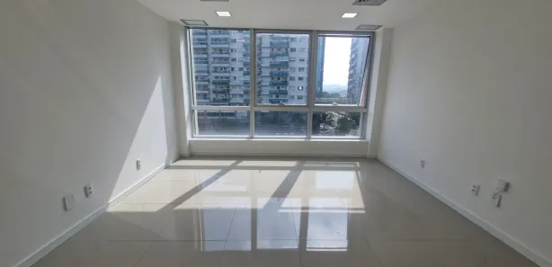 Sala Comercial para alugar, 26m² no Barra Olímpica, Rio de Janeiro