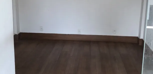Ponto Comercial para alugar, 29m² no Funcionários, Belo Horizonte