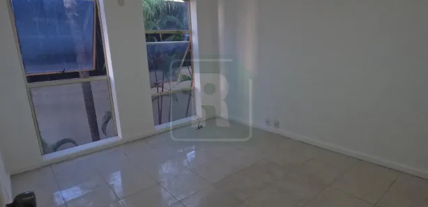 Sala Comercial à venda, 30m² no São Francisco, Niterói