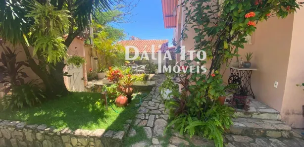 Casa com 3 Quartos à venda, 280m² no Pituba, Salvador
