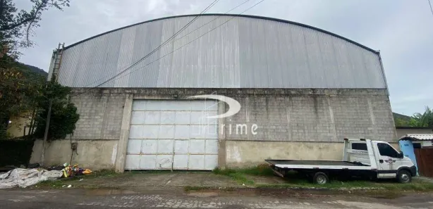 Galpão/Depósito/Armazém para venda ou aluguel, 720m² no Chácaras de Inoã (Inoã), Maricá