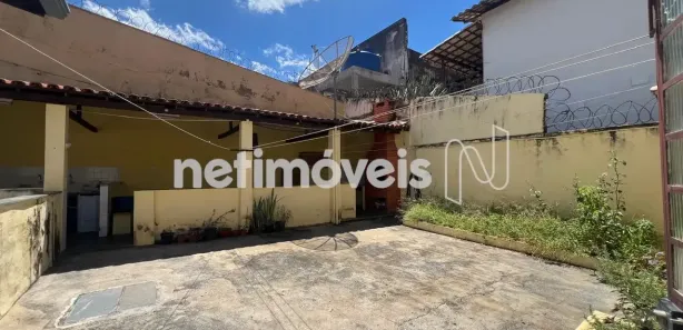 Casa com 3 Quartos à venda, 204m² no Paraíso, Belo Horizonte
