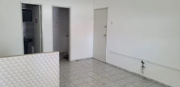 Sala Comercial para venda ou aluguel, 42m² no Santo Antônio, Recife