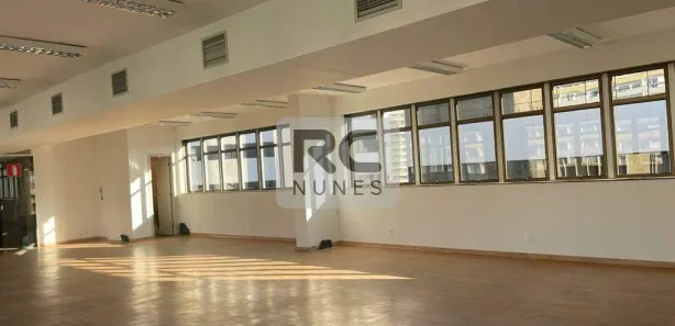 Sala Comercial para alugar, 200m² no Funcionários, Belo Horizonte