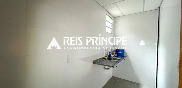 Ponto Comercial para alugar, 106m² no Gardênia Azul, Rio de Janeiro