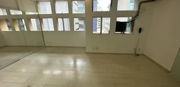 Sala Comercial à venda, 41m² no Santo Agostinho, Belo Horizonte