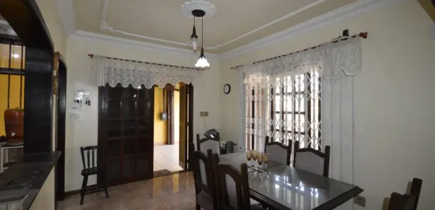 Casa com 3 Quartos para alugar, 300m² no Igara, Canoas