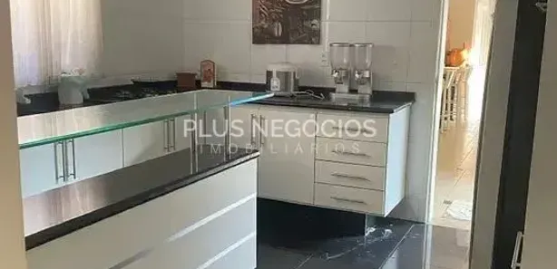 Casa de Condomínio com 4 Quartos para venda ou aluguel, 300m² no Granja Olga I, Sorocaba