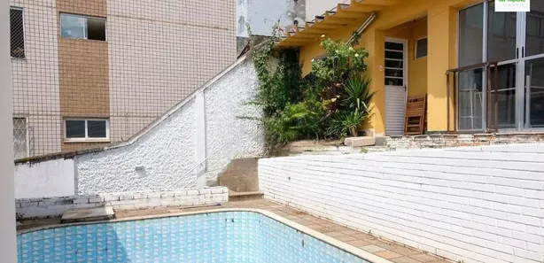 Casa com 5 Quartos à venda, 330m² no São Lucas, Belo Horizonte