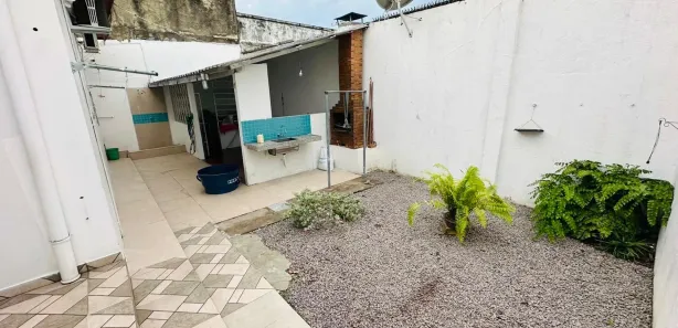 Casa com 3 Quartos à venda, 223m² no Dom Pedro I, Manaus
