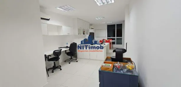 Sala Comercial à venda, 34m² no Charitas, Niterói