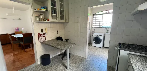Casa com 3 Quartos à venda, 285m² no Santo André, Belo Horizonte