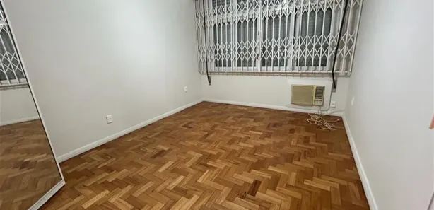 Apartamento com 3 Quartos à venda, 103m² no Leme, Rio de Janeiro