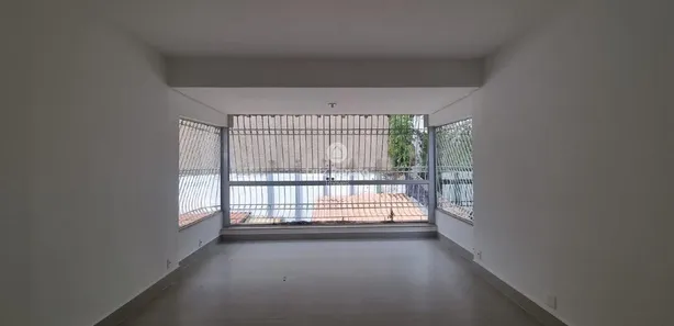 Sala Comercial para alugar, 118m² no Comiteco, Belo Horizonte