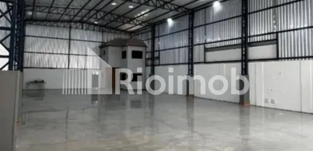 Galpão/Depósito/Armazém para venda ou aluguel, 600m² no Recreio dos Bandeirantes, Rio de Janeiro