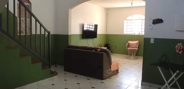 Sobrado com 5 Quartos à venda, 210m² no Ceilândia Sul, Brasília