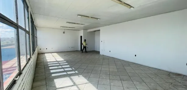 Sala Comercial para alugar, 66m² no Niterói, Canoas