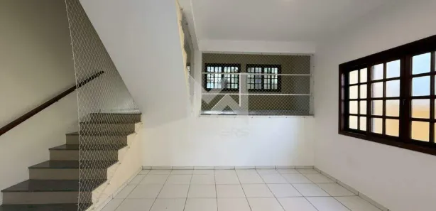 Casa de Condomínio com 3 Quartos para alugar, 174m² no Pinheirinho, Vinhedo